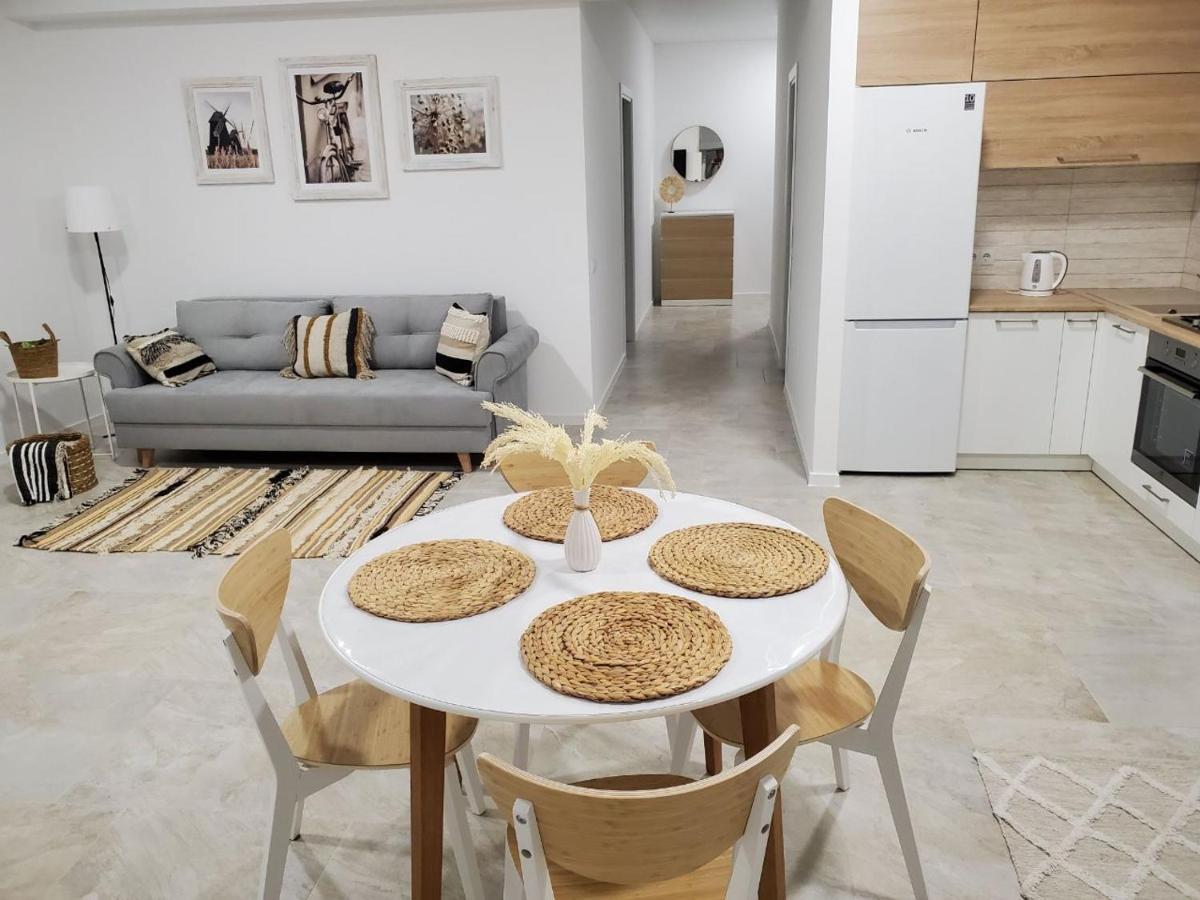 Vinna Просторі Апартаменти В Новобудові. Ternopil Exterior foto